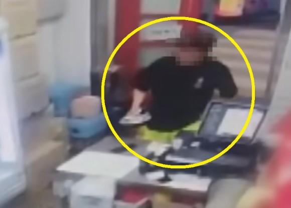 클릭하시면 원본 이미지를 보실 수 있습니다.