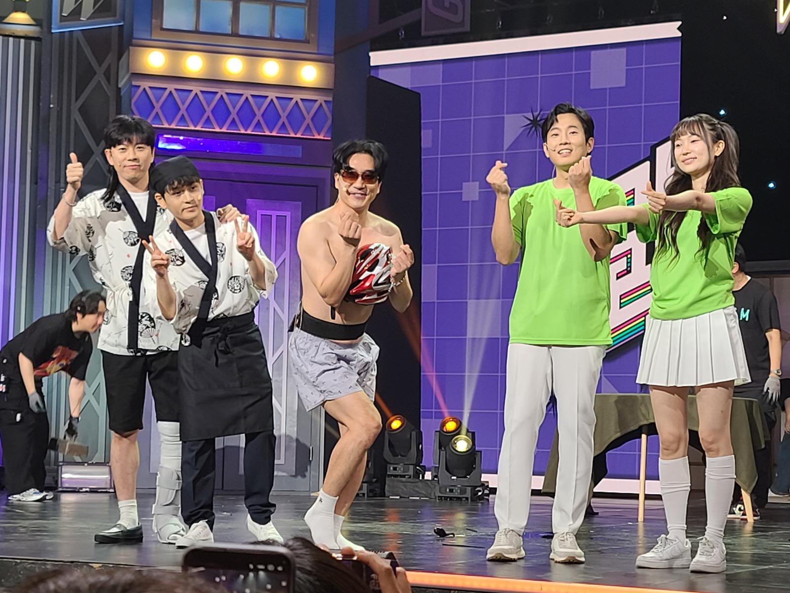 클릭하시면 원본 이미지를 보실 수 있습니다.