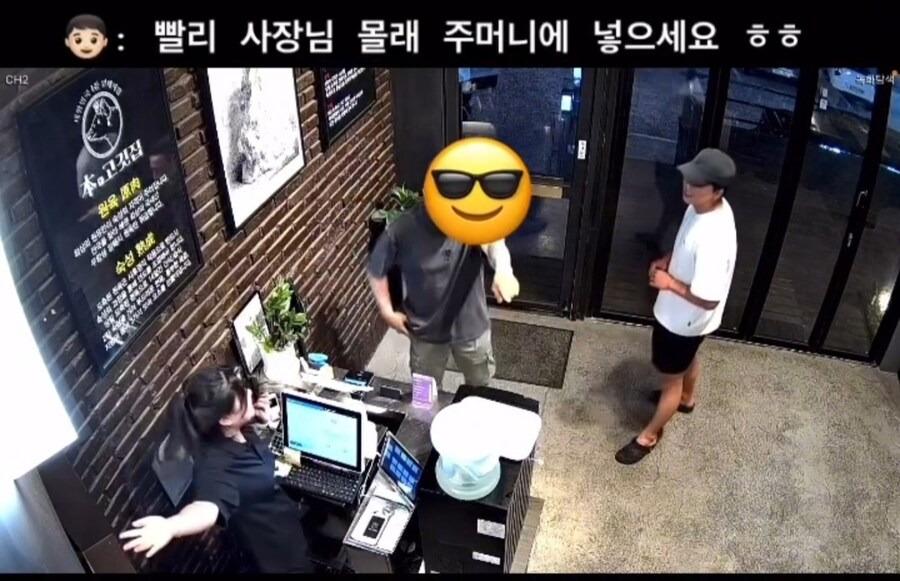 클릭하시면 원본 이미지를 보실 수 있습니다.